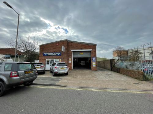 Portsmouth MOT Alchorne Place, Centre, Portsmouth, PO3