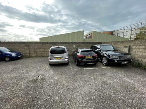 Portsmouth MOT Alchorne Place, Centre, Portsmouth, PO3