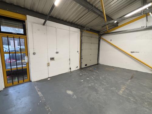 Unit 855 Plymouth Road Industrial Estate, Slough Trading Estate, Slough, SL1