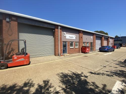 Unit 3, Beaver Industrial Estate, Southmoor Lane, Havant, PO9