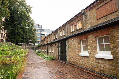 Unit 9 Dock Offices, Surrey Quays Road, Canada Water, London, SE16