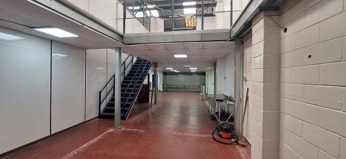 Unit 5, Rutherford Way Industrial Estate, Rutherford Way, Crawley, RH10