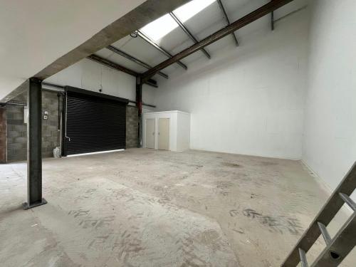 Unit 1, New Bury Business Park, Leighton Buzzard, LU7