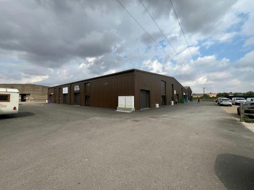 Unit 15, New Bury Business Park, Leighton Buzzard, LU7