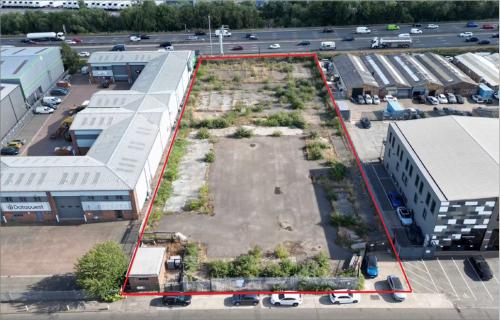 100 Brooker Road, Waltham Abbey, EN9