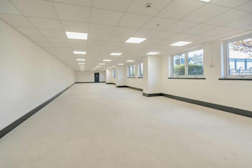 Unit 3, Lockwood Park, Parkside Road, Leeds, LS11