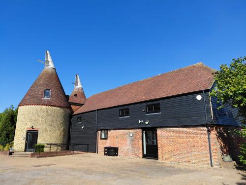 Squerryes Oast, Beggars Lane, Westerham, TN16