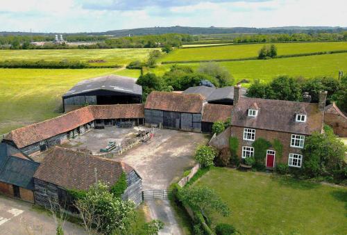 House Farm New &, Binwell Lane Farm, Aylesbury, HP18