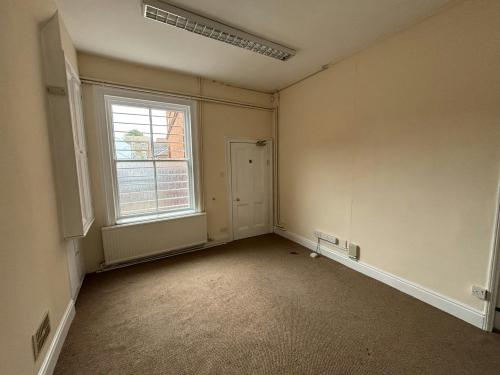 90 High Street, Newmarket, CB8