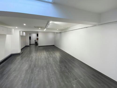 106 Hampstead Road, Camden, London, NW1
