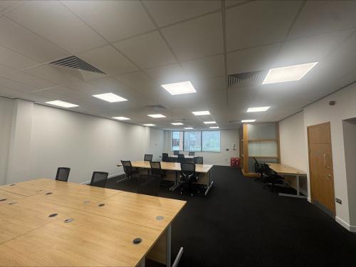 Unit 7, Horizon Business Park, 1 Brooklands Road, Weybridge, KT13