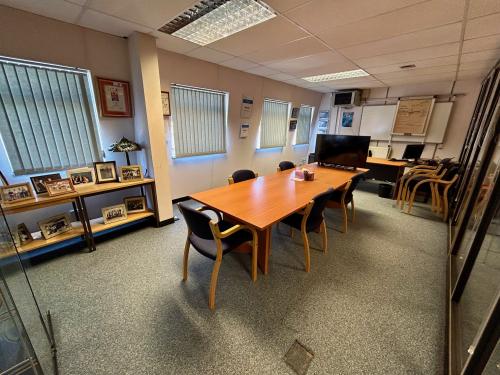2 Saturn House, Calleva Park, Aldermaston, RG7