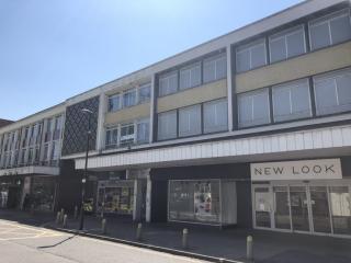 54 The Boulevard, Crawley, RH10