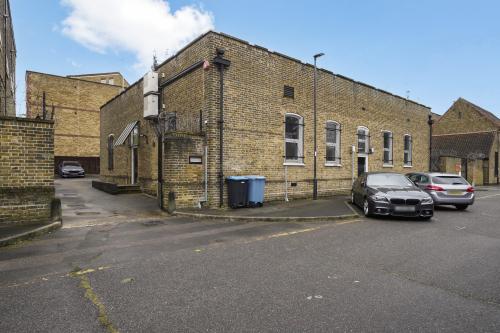 1 Marconi Place, Friern Barnet, London, N11