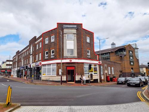 1st & 2nd Floors, 18 Grosvenor Road, Tunbridge Wells, TN1