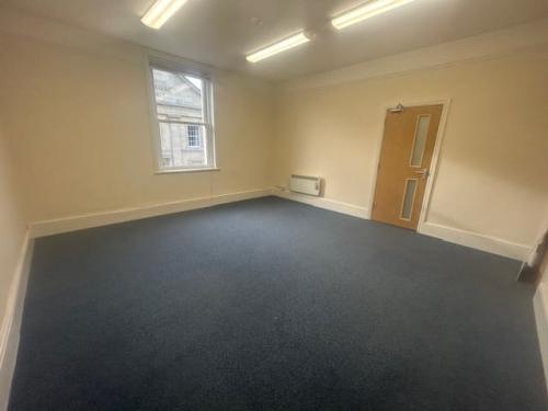 Room 11 Station Hill House, Station Hill, Chippenham, SN15