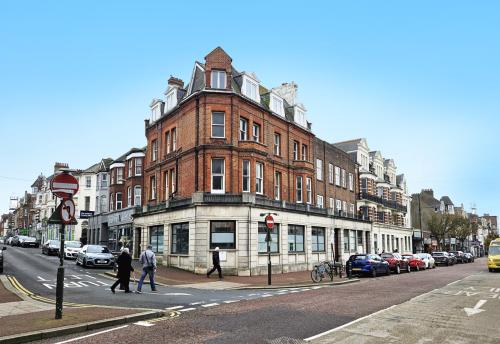11-13 Devonshire Road, Bexhill, TN40