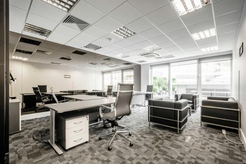 Suite 16, 2 Station Court, Imperial Wharf, London, SW6