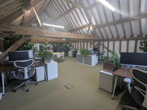 Lydling Barns 1, Puttenham Lane, Shackleford, GU8