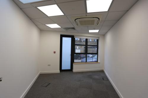 Unit 4 Yarto House, 20 Edgwarebury Lane, Edgware, HA8