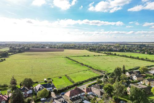Geaves Farm, Hemmingford Road, Hemmingford Grey, St Ives, PE27