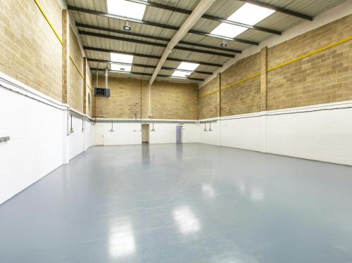 Unit A2, Cyril Vokins Road, Benham Hill, Newbury, RG14