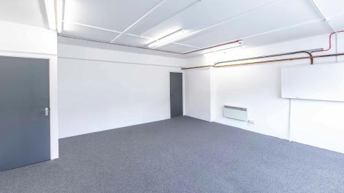 Unit A2, Cyril Vokins Road, Benham Hill, Newbury, RG14