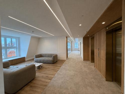 33 Cork Street, Mayfair, London, W1S