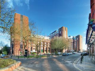 Dukes Court, Duke Street, Woking, GU21