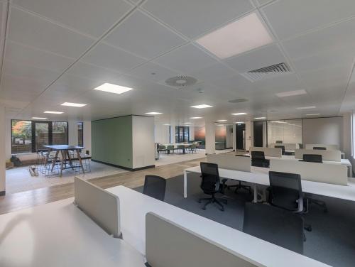 3 London Square, Cross Lanes, Guildford, GU1
