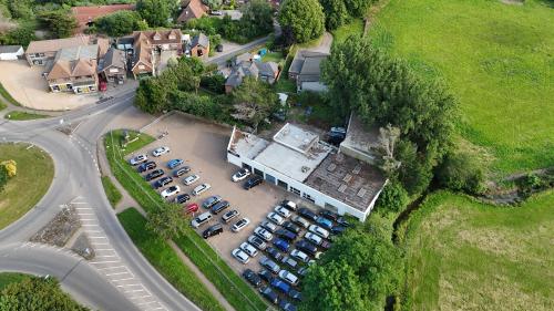 The Former Swan Garage, Delling Lane, Bosham, PO18