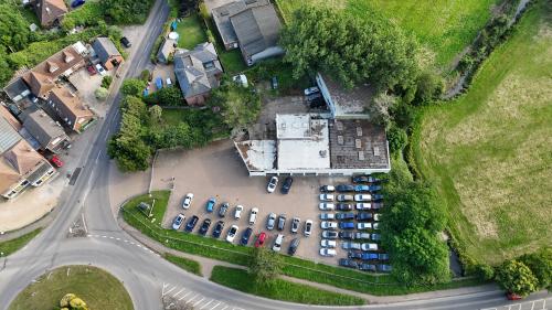 The Former Swan Garage, Delling Lane, Bosham, PO18