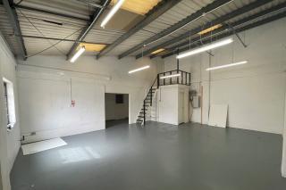 Unit 32, New Lydenburg Commercial Estate, Charlton, London, SE7