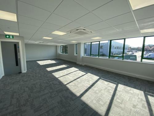 Unit 8, North Orbital Commercial Park, Napsbury Lane, St. Albans, AL1