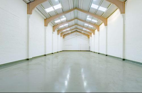 Unit 15, Junction One Business Park, Valley Road, Birkenhead, CH41