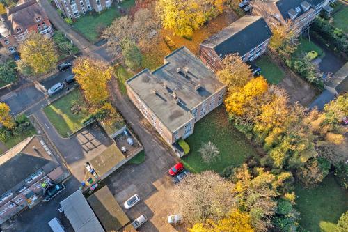 Harrow Lodge, 28 Eaton Road, Sutton, SM2