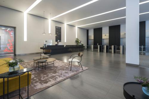 10 Fleet Place, City, London, EC4M