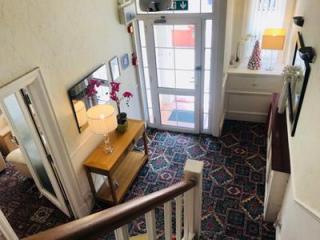 SHERON GUEST HOUSE, 21 Gynn Avenue, Blackpool, FY1