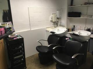 HAIRS 'N' GRACES, 5 Marton Drive, Blackpool, FY4