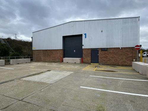 Unit 1, Crayside Industrial Estate, Thames Road, Crayford, DA1