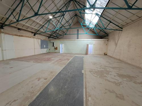 Unit 13 Tewin Court, Welwyn Garden City, AL7