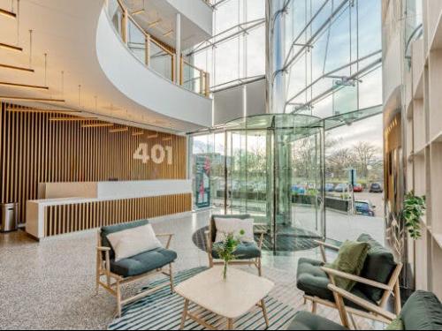401 Grafton Gate, Milton Keynes, MK9