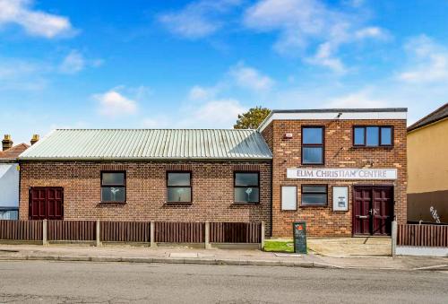 Elim Christian Centre, Wheatsheaf Road, Romford, RM1