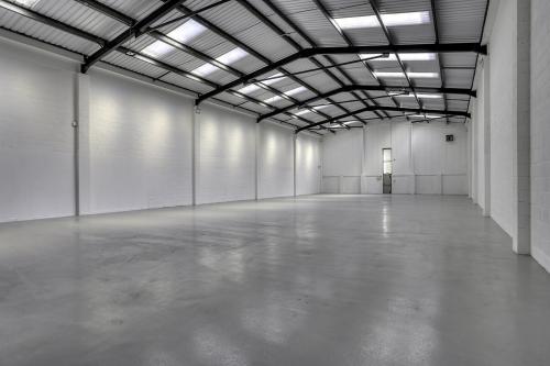 Unit 8, Nimrod Industrial Estate, Nimrod Way, Reading, RG2