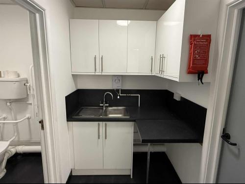 5 Delta House, Laser Quay, Culpeper Close, Rochester, ME2