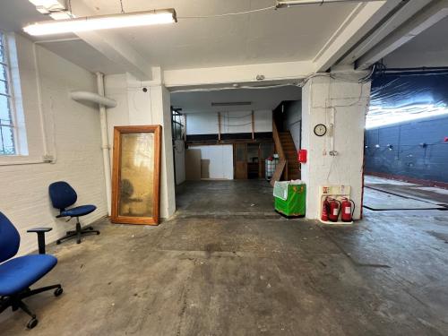 Unit 5, 193 Garth Road, Morden, SM4