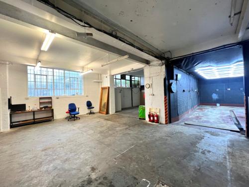Unit 5, 193 Garth Road, Morden, SM4