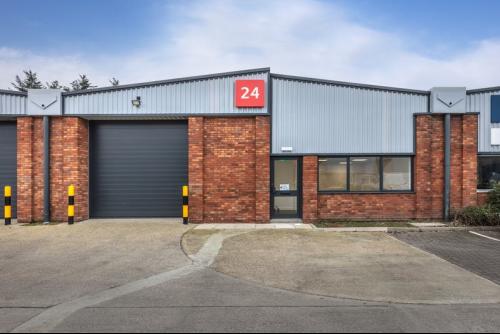 Unit 24, Acton Park Industrial Estate, The Vale, Acton, London, W3