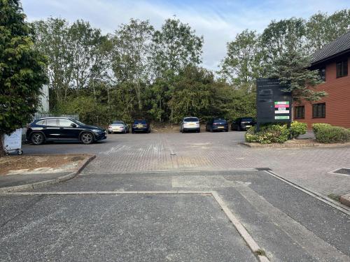 Huntingdon Business Centre, 14 Blackstone Road, 14 Blackstone Road, Huntingdon, PE29