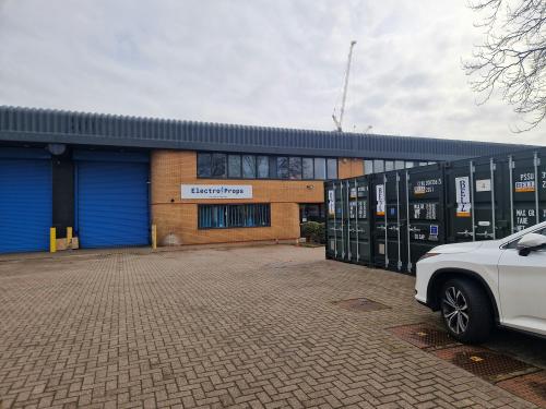 Unit 13, Abbey Road Industrial Estate, Commercial Way, Park Royal, London, NW10